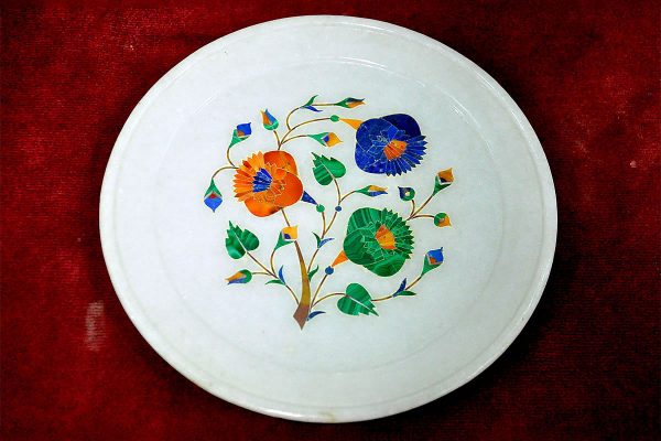 White Round Plates of 6 inch