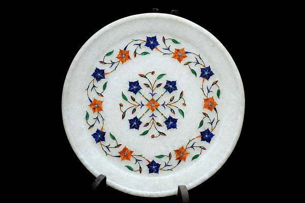 Plates of 8 inch