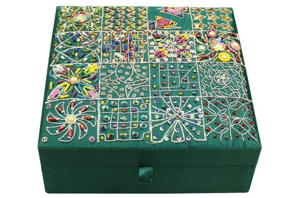 8 x 8 x 3 inch Green Embroidered Geometric Zari Box