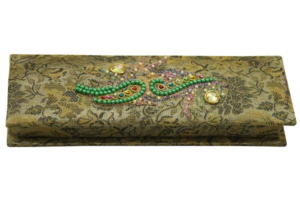 8 x 2.5 x 1 inch Gold Embroidered Floral Zari Box