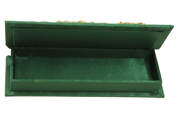 8 x 2.5 x 1 inch Green Embroidered Floral Zari Box