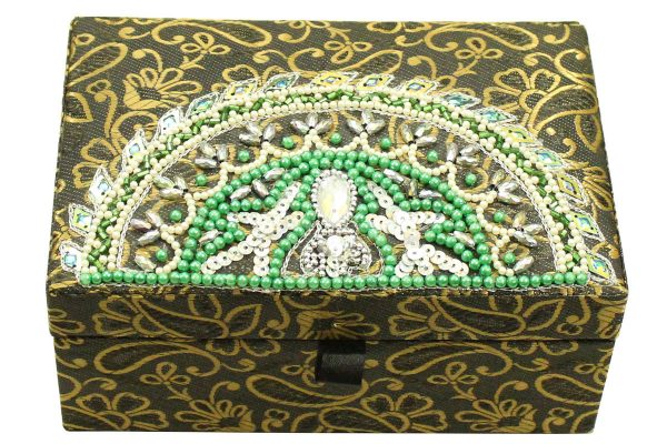 6 x 4 x 3 inch Green Embroidered Geometric Zari Box