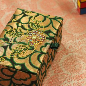 6 x 4 x 2.5 inch Green Embroidered Floral Zari Box