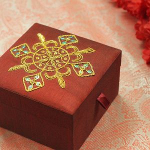 5 x 5 x 3 inch Maroon Embroidered Floral Zari Box