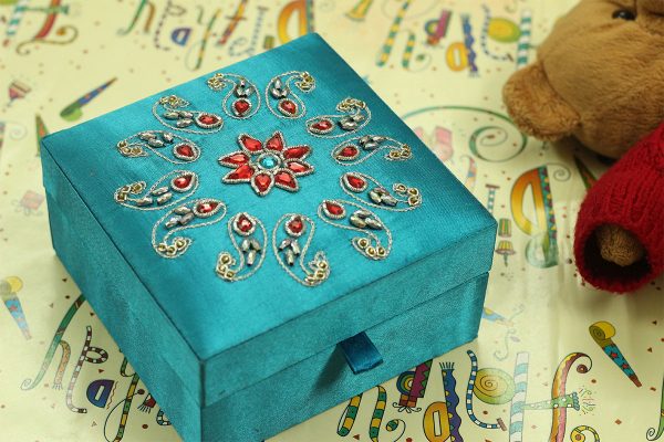 5 x 5 x 2.5 inch Blue Embroidered Floral Zari Box